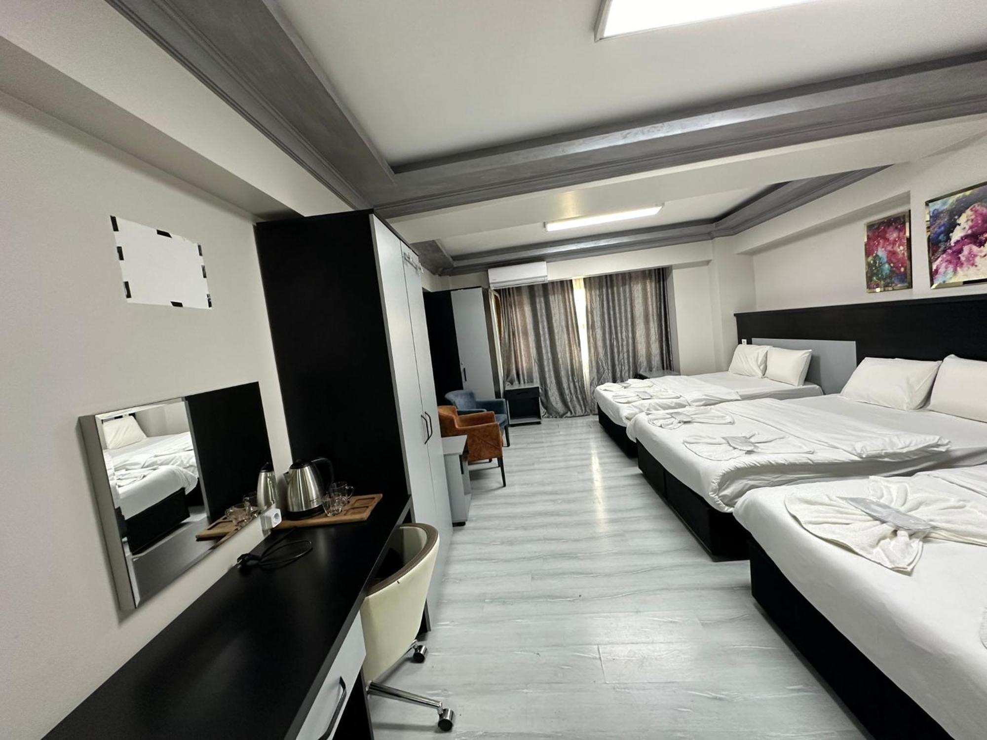 Retrol Hotel Istanbul Exterior photo